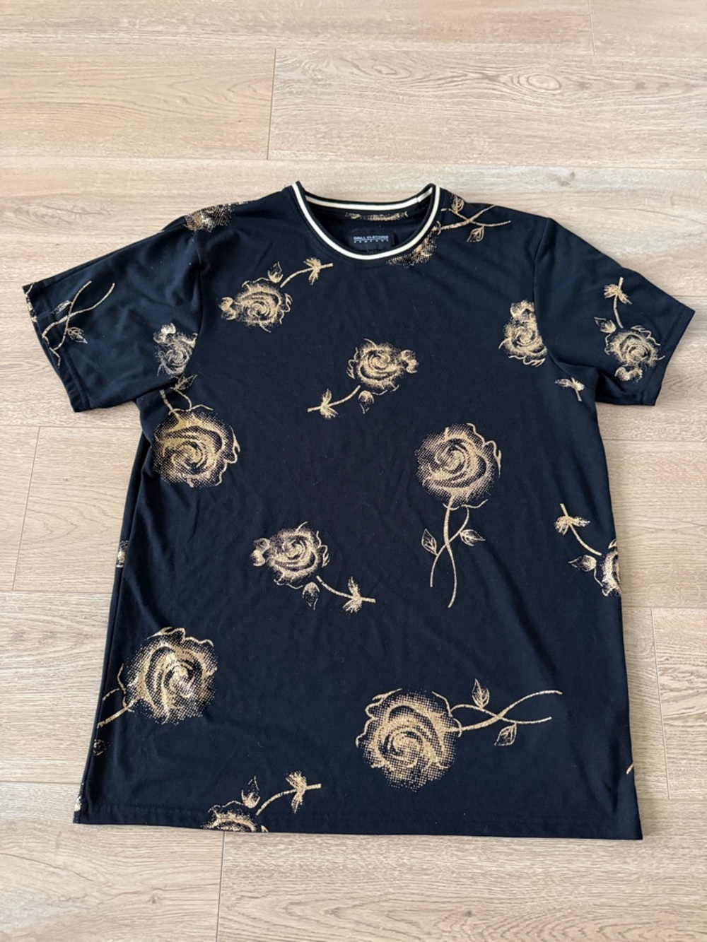 Black Shirt Summer Tee Top Gold Rose